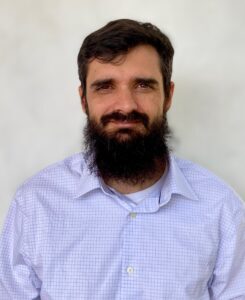 Dr. Jonatán Simons